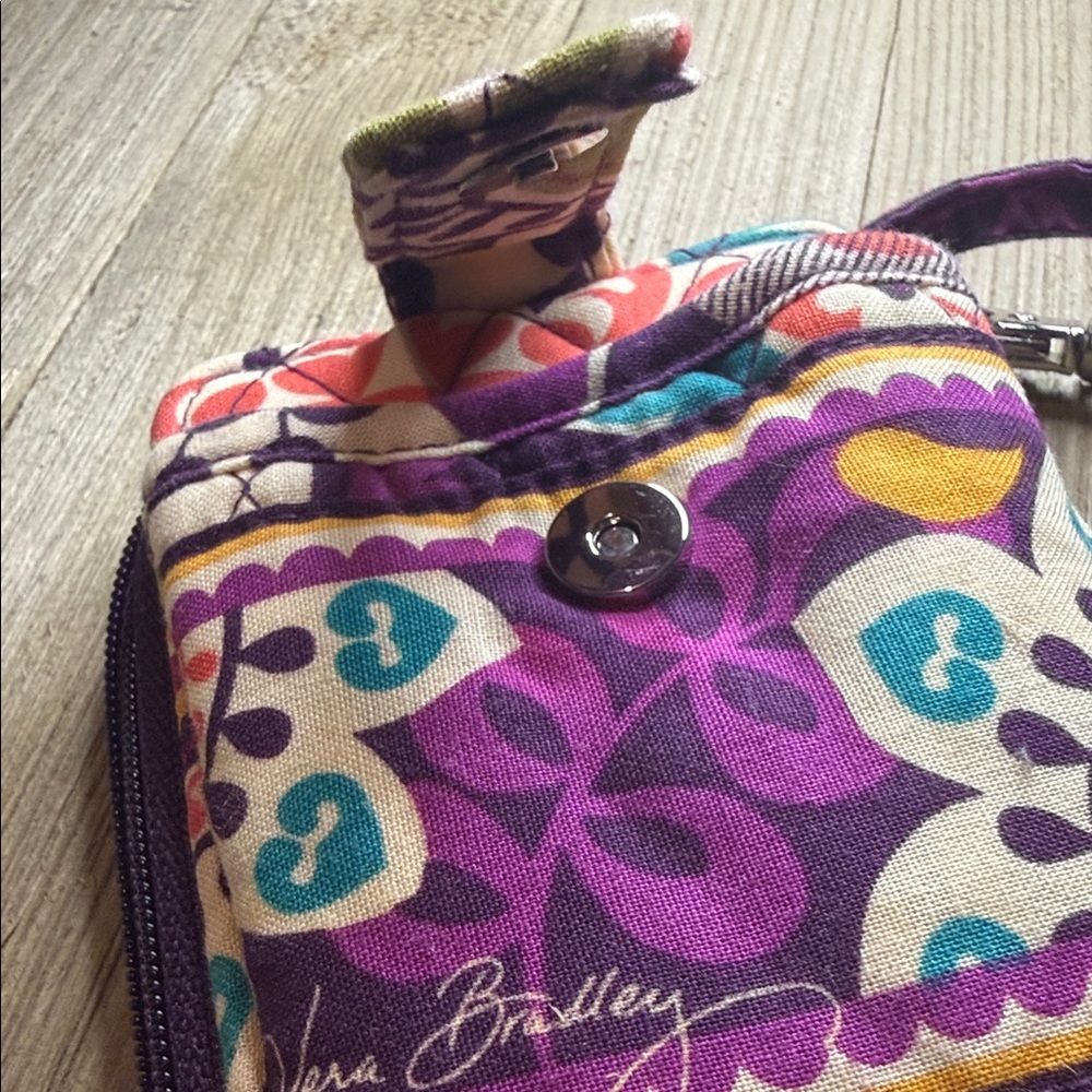 Vera Bradley Multicolor Patterned Zip Around Wris… - image 6